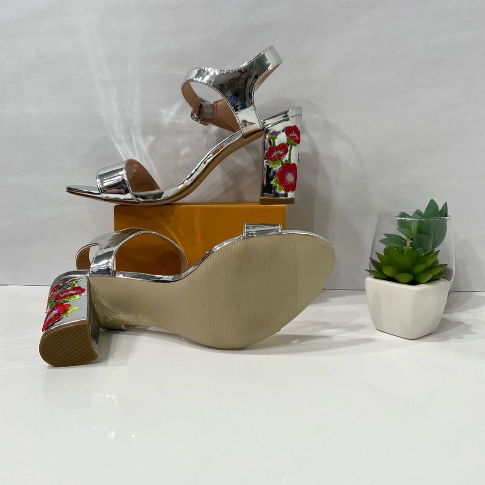 Madden Girl Bijou Floral Block heel sandals.